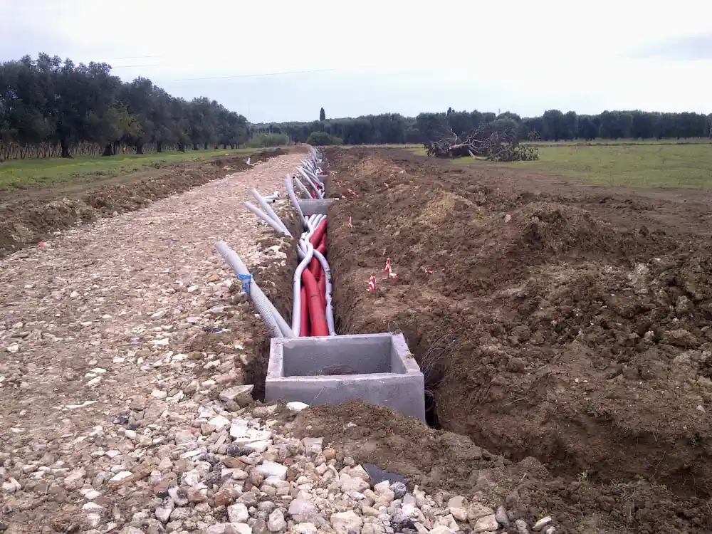 Posa cavidotti per cavi elettrici