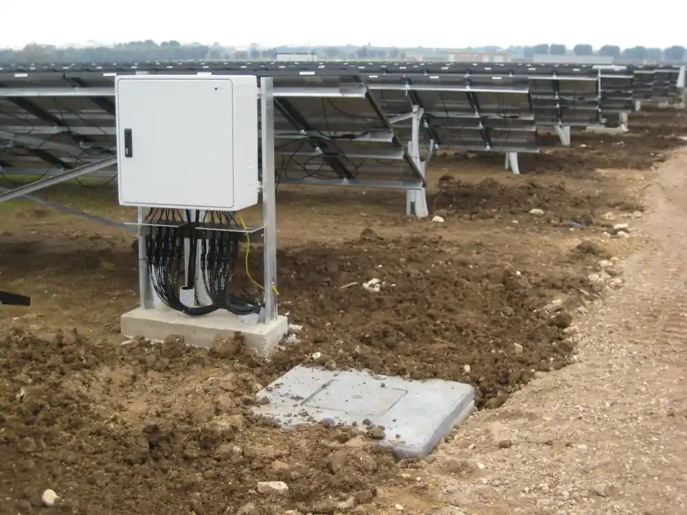 Collegamento elettrico inverter