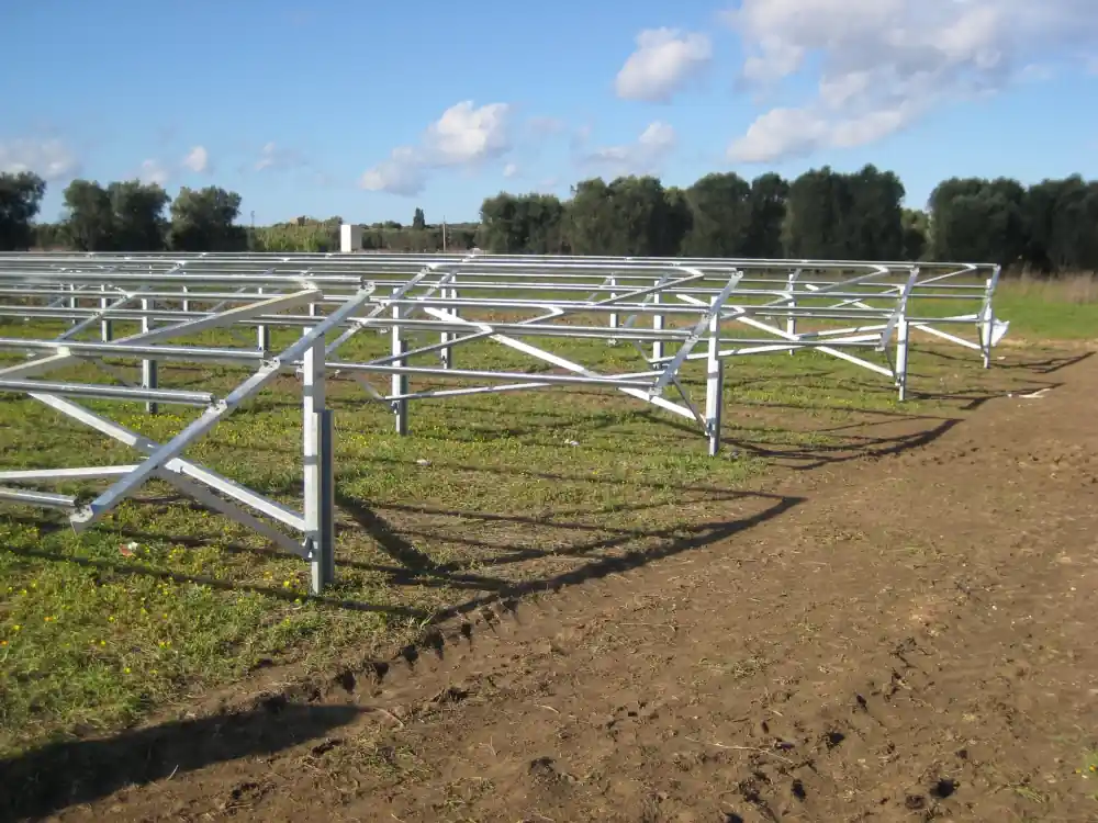 Dettaglio fissaggio struttura